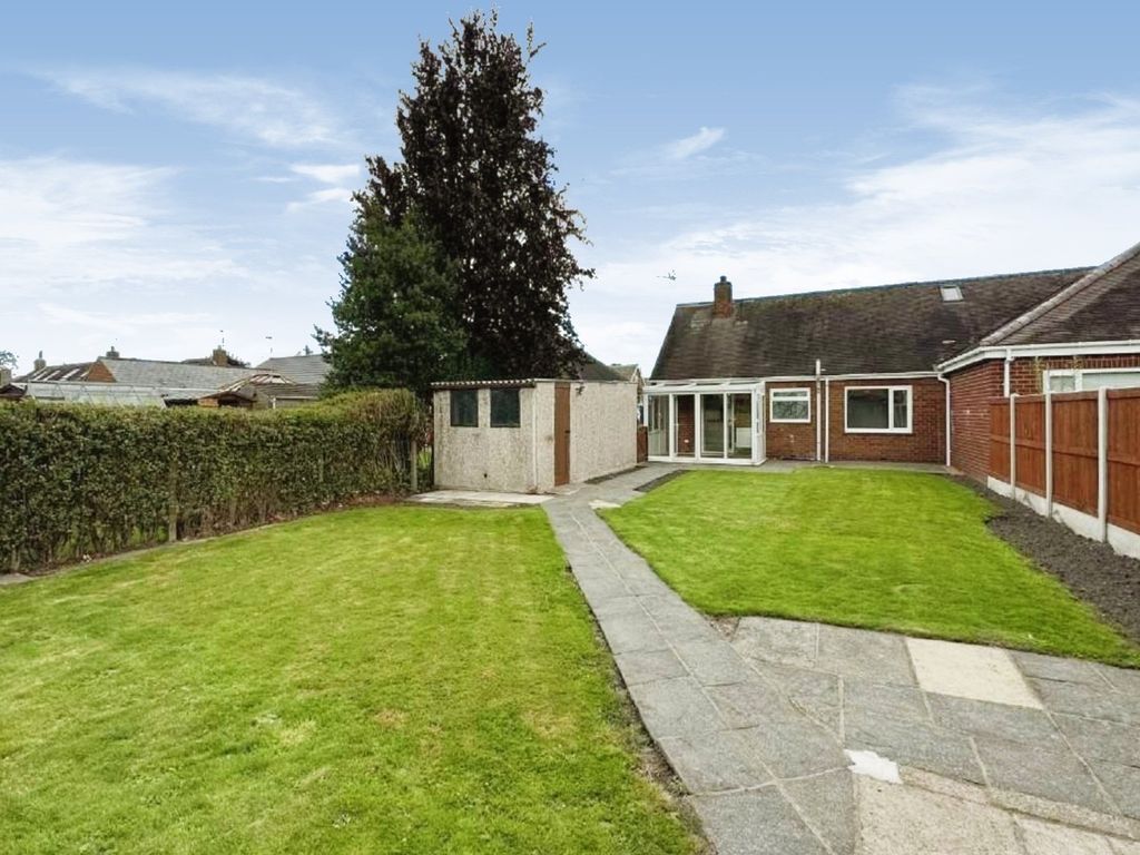 2 bed bungalow for sale in Fairway, Selby, North Yorkshire YO8, £250,000