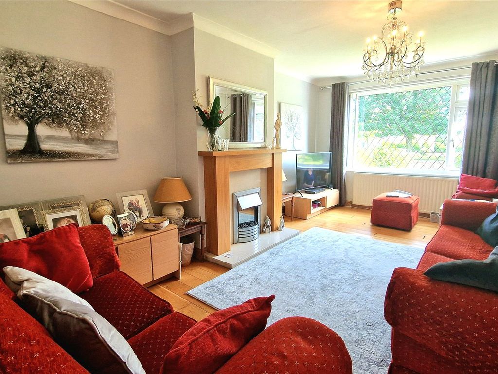 2 bed bungalow for sale in Middleton Park Road, Leeds, West Yorkshire LS10, £245,000