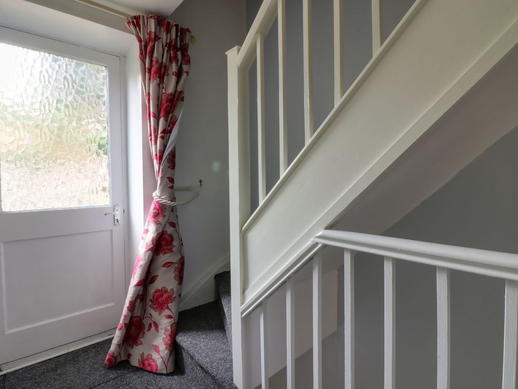 3 bed terraced house for sale in High Street, Weston, Bath BA1, £280,000