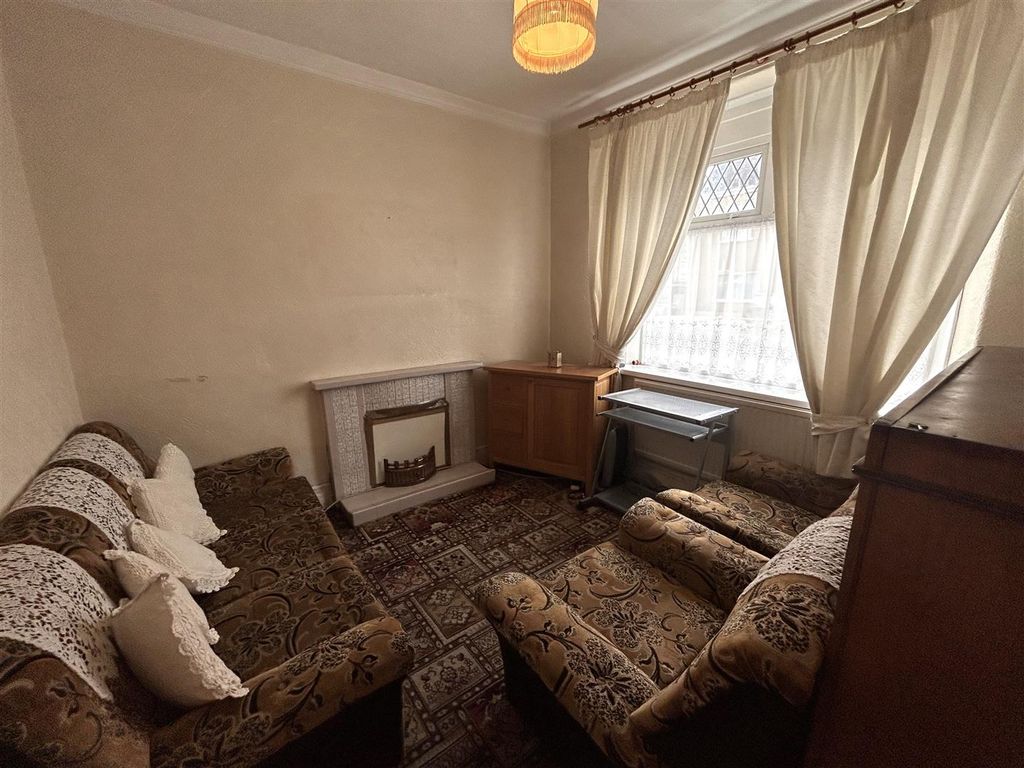 3 bed semi-detached house for sale in Furnace Terrace, Pontyberem, Llanelli SA15, £124,950