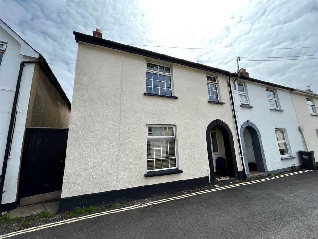 3 bed terraced house for sale in South Street, Braunton, Devon EX33, £207,750