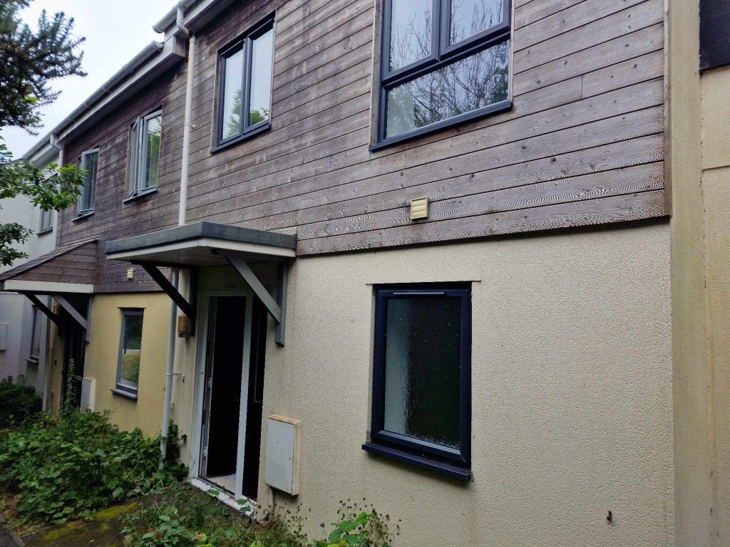2 bed terraced house for sale in Shortacross View, Looe PL13, £66,000