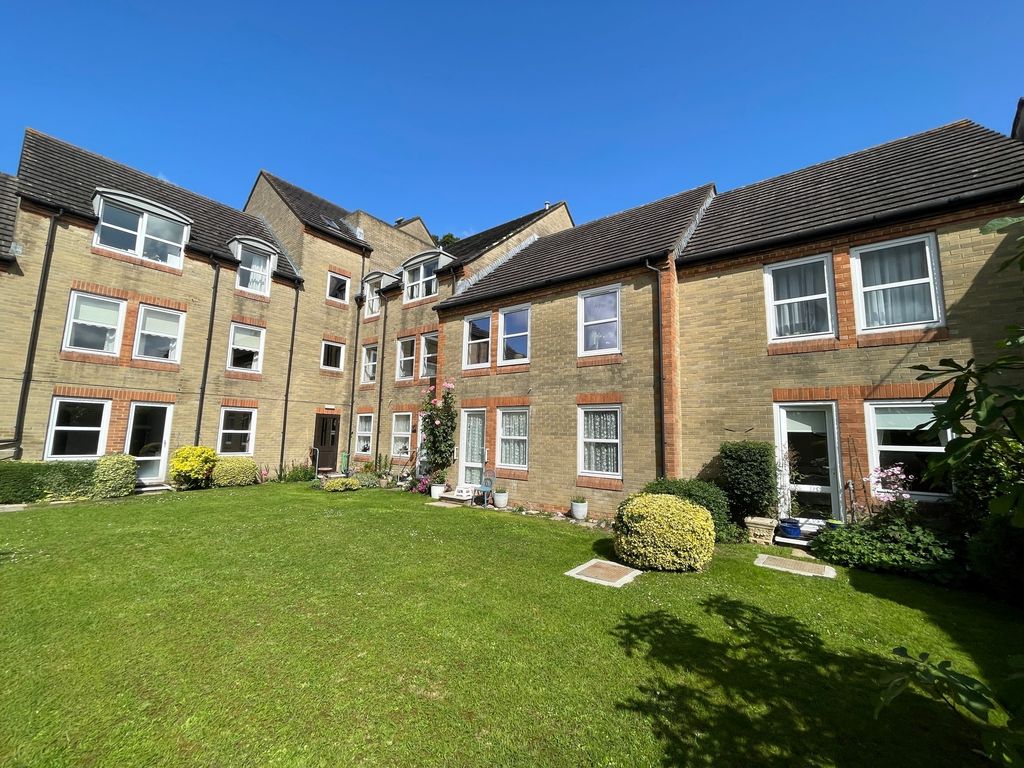 1 bed property for sale in Home Sarum House, Wilton Road, Salisbury SP2, £62,000