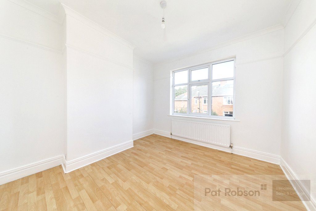 3 bed flat for sale in Stannington Avenue, Heaton, Newcastle Upon Tyne, Tyne & Wear NE6, £160,000