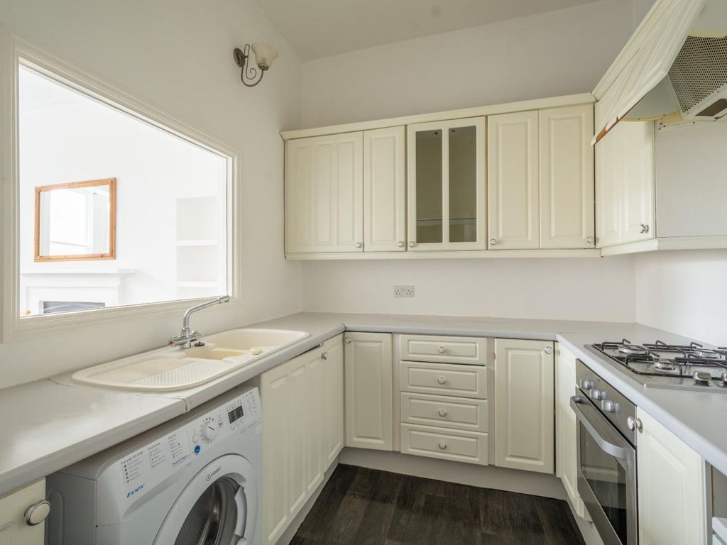 1 bed flat for sale in Grosvenor Place, Larkhall, Bath BA1, £240,000