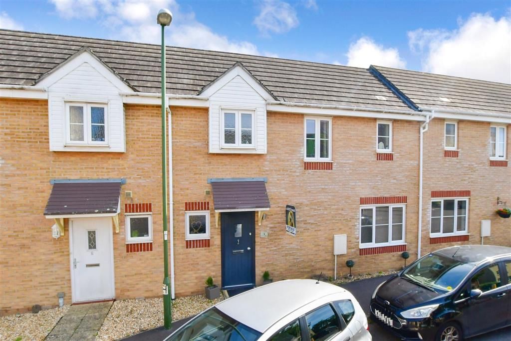 2 bed terraced house for sale in Stammer Road, Wick, West Sussex BN17, £285,000