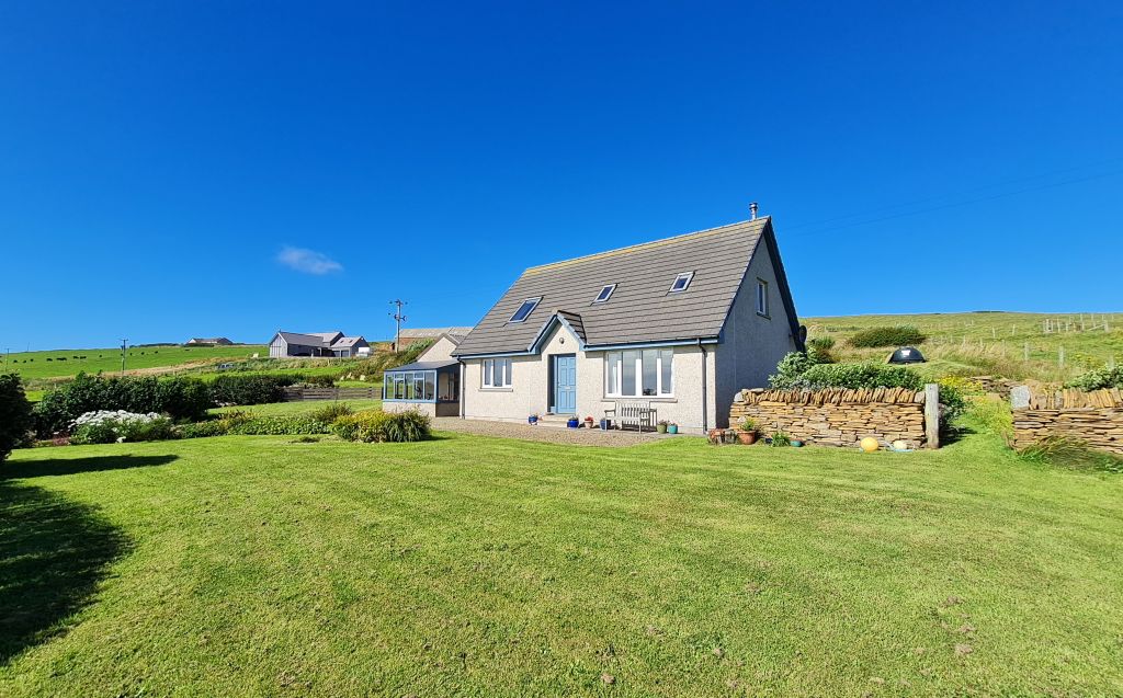 4 bed detached house for sale in Outertown, Stromness, Orkney KW16, £275,000