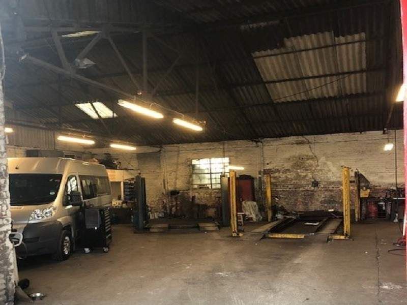 Parking/garage for sale in Blackpool, England, United Kingdom FY2, £44,995