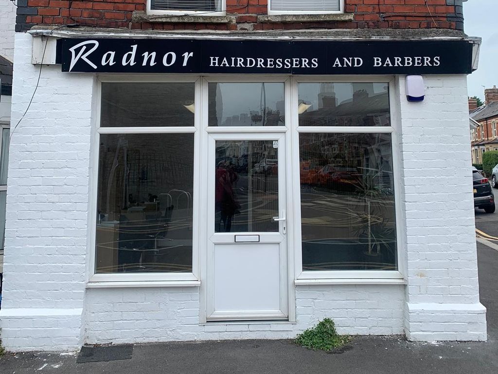Retail premises for sale in Radnor Road, Cardiff CF5, £150,000