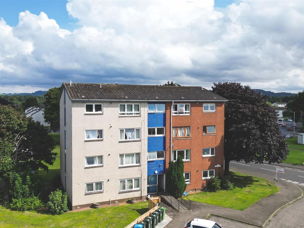 2 bed flat for sale in Cumbrae Place, Perth PH1, £86,950