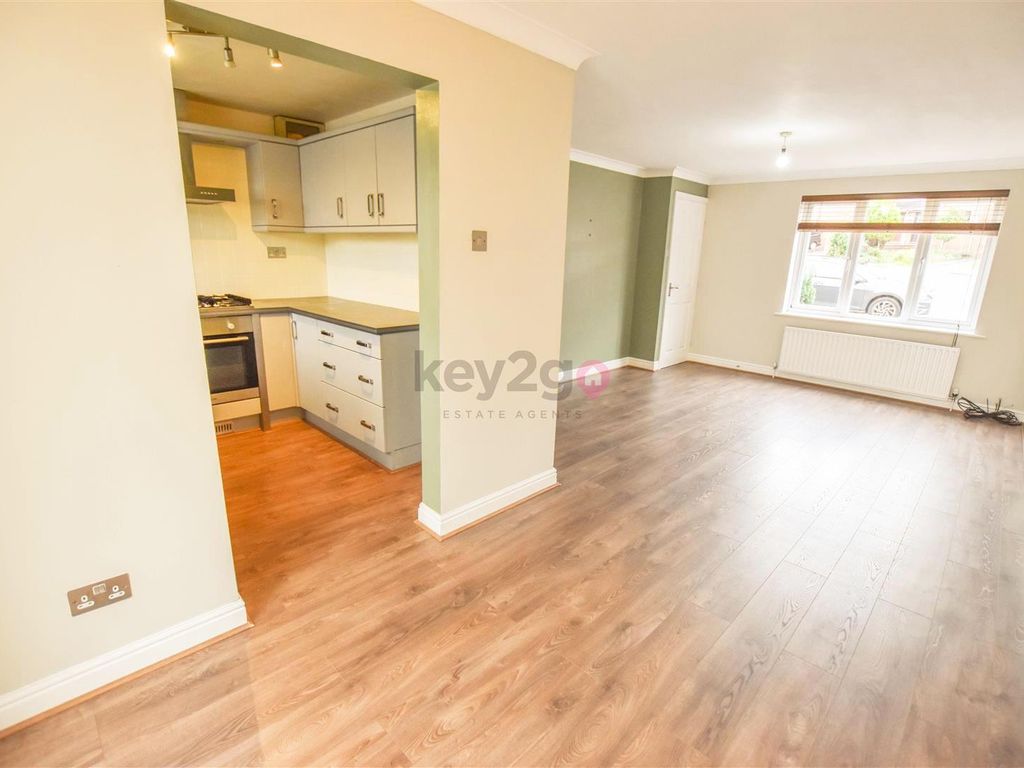 3 bed semi-detached house for sale in Spooner Drive, Killamarsh, Sheffield S21, £200,000