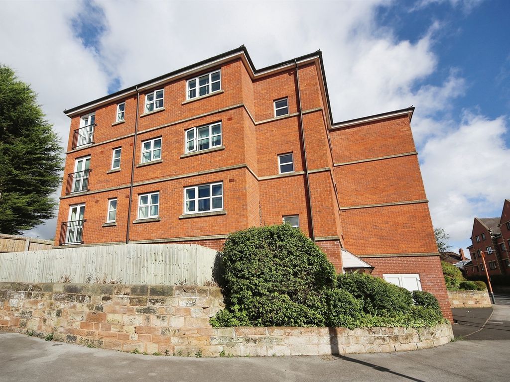 1 bed flat for sale in New Road, Bromsgrove B60, £100,000