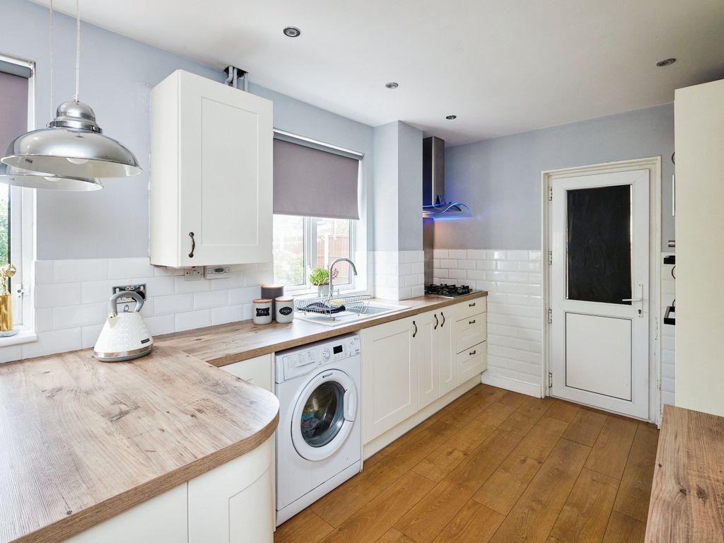 3 bed semi-detached house for sale in Billingsley Road, Birmingham, West Midlands B26, £200,000