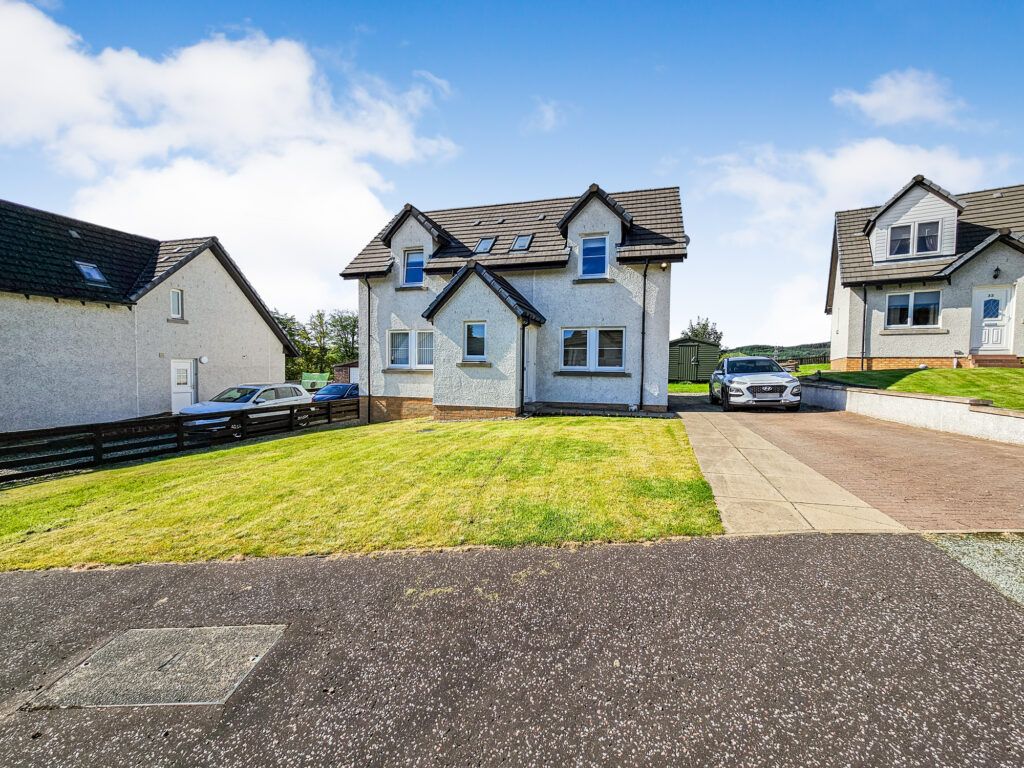 3 bed detached house for sale in 30 Fernoch Crescent, Lochgilphead, Argyll PA31, £300,000