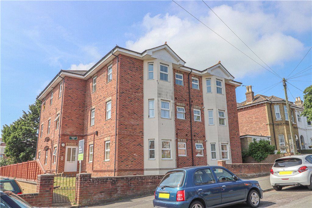 1 bed flat for sale in Clarendon Road, Shanklin, Isle Of Wight PO37, £125,000