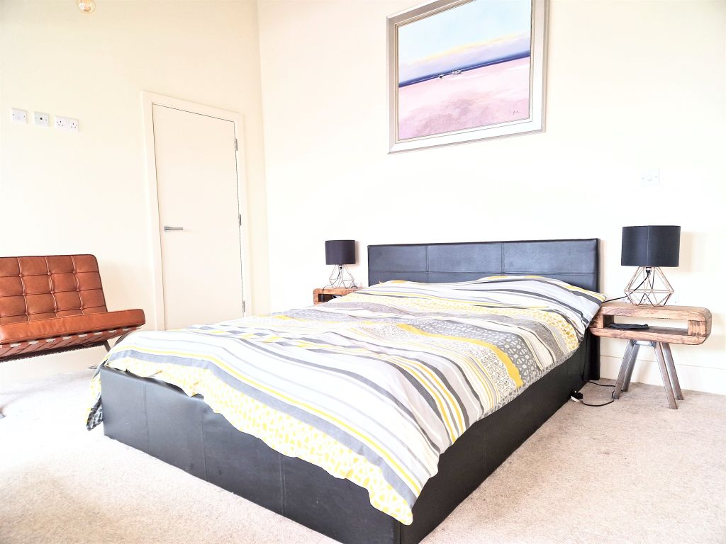 1 bed flat for sale in The Harbour, Porthcawl CF36, £220,000