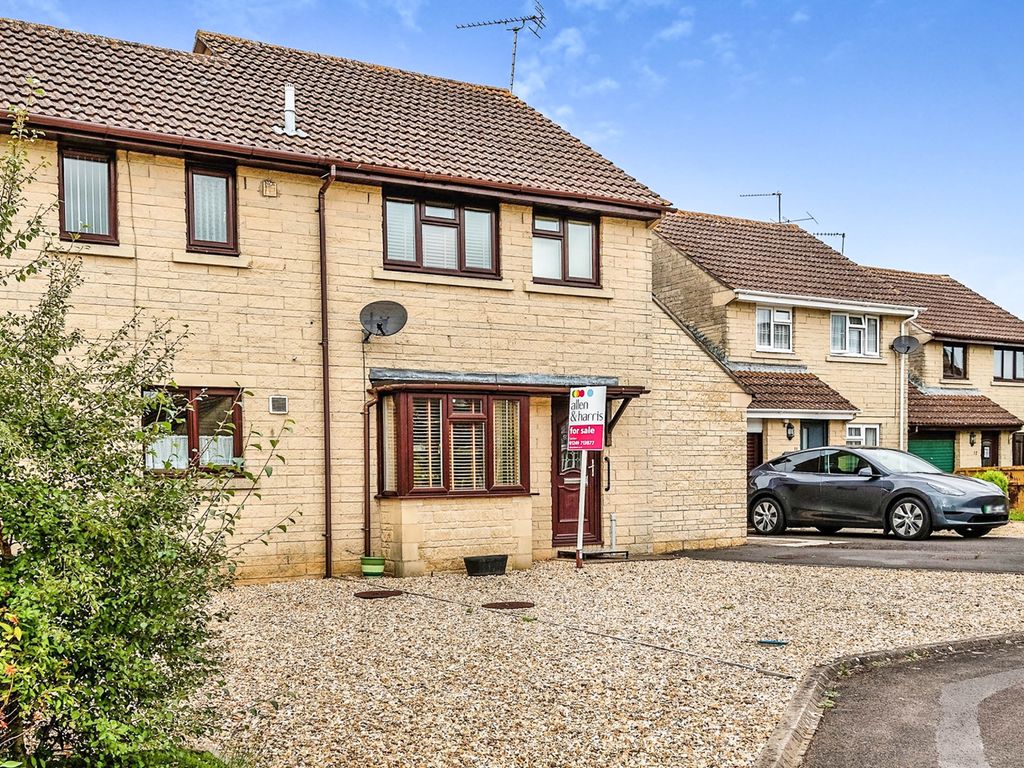 3 bed semi-detached house for sale in Light Close, Corsham SN13, £300,000
