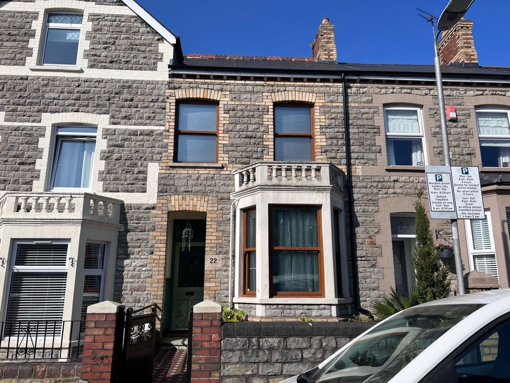 3 bed terraced house for sale in Newlands Street, Barry CF62, £257,500