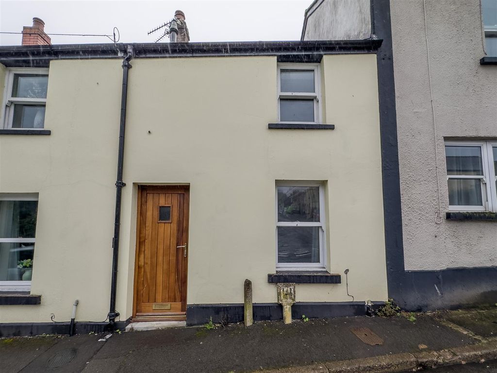 2 bed terraced house for sale in King Street, Blaenavon, Pontypool NP4, £140,000