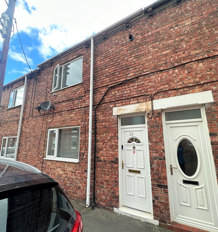2 bed flat for sale in King Street, Birtley, Chester Le Street, Tyne And Wear DH31Eg DH3, £75,000