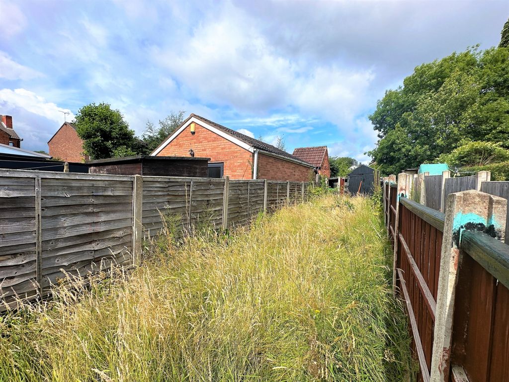 2 bed terraced house for sale in Stanley Street, Somercotes DE55, £120,000