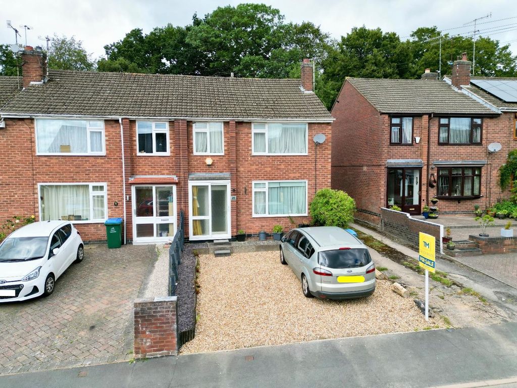 3 bed end terrace house for sale in Kendal Rise, Allesley Park, Coventry - No Onward Chain CV5, £270,000