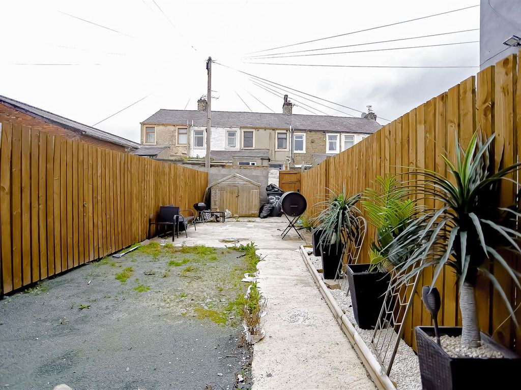 2 bed terraced house for sale in Stanley Street, Accrington BB5, £95,000