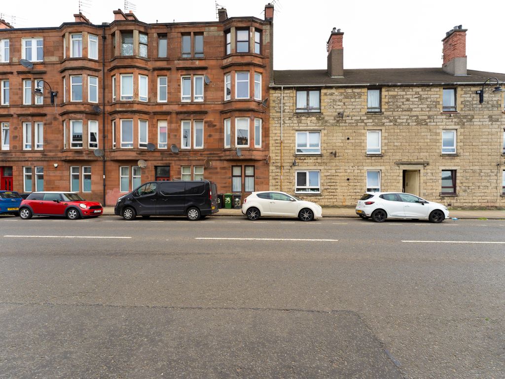 1 bed flat for sale in Cambuslang Road, Glasgow G73, £65,000