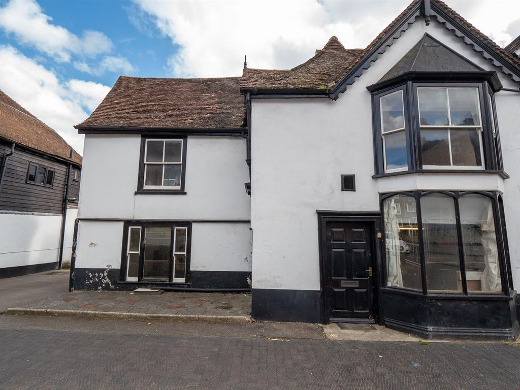 3 bed end terrace house for sale in High Street, Aylesford ME20, £200,000