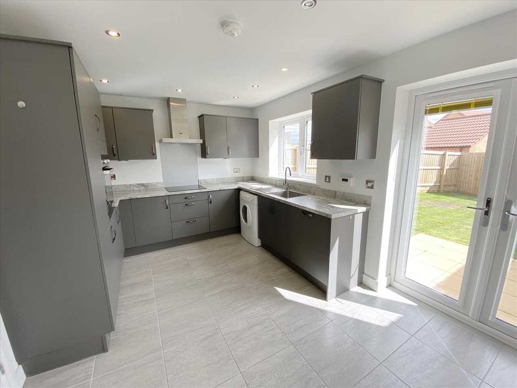 3 bed semi-detached house for sale in Park Hill, Quarrington, Sleaford NG34, £230,000