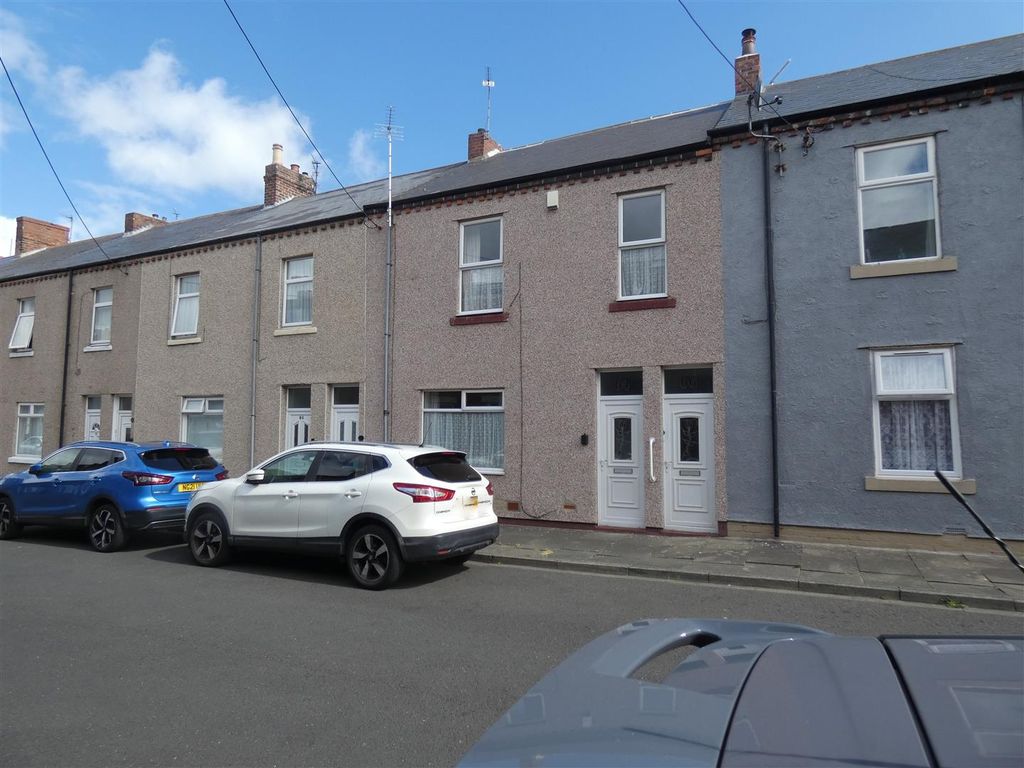 1 bed flat for sale in Clarence Street, Seaton Sluice, Whitley Bay NE26, £74,950