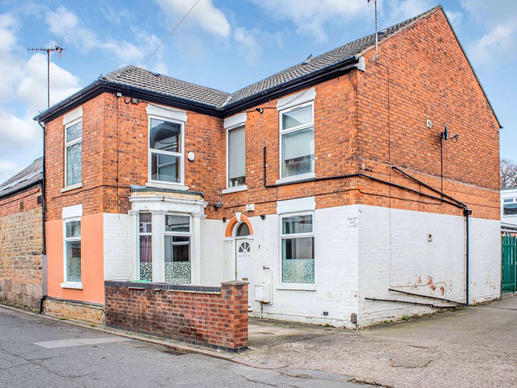 2 bed flat for sale in Lincoln Street, Old Basford, Nottingham NG6, £60,000