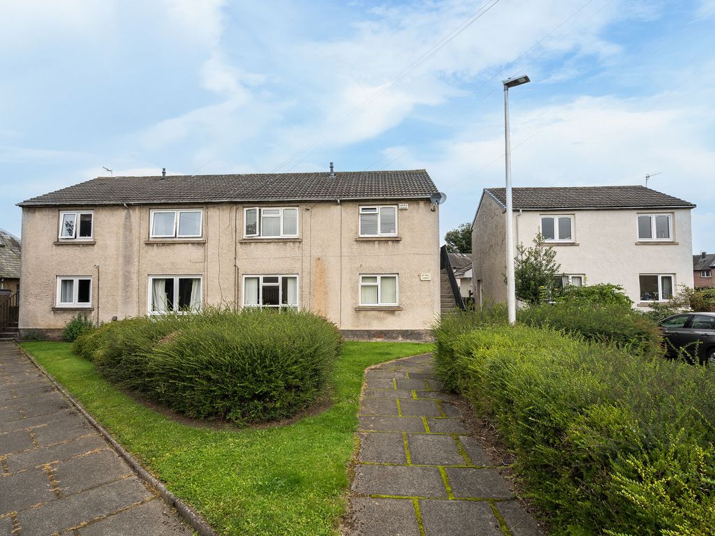 2 bed flat for sale in John Knox Place, Penicuik EH26, £130,000