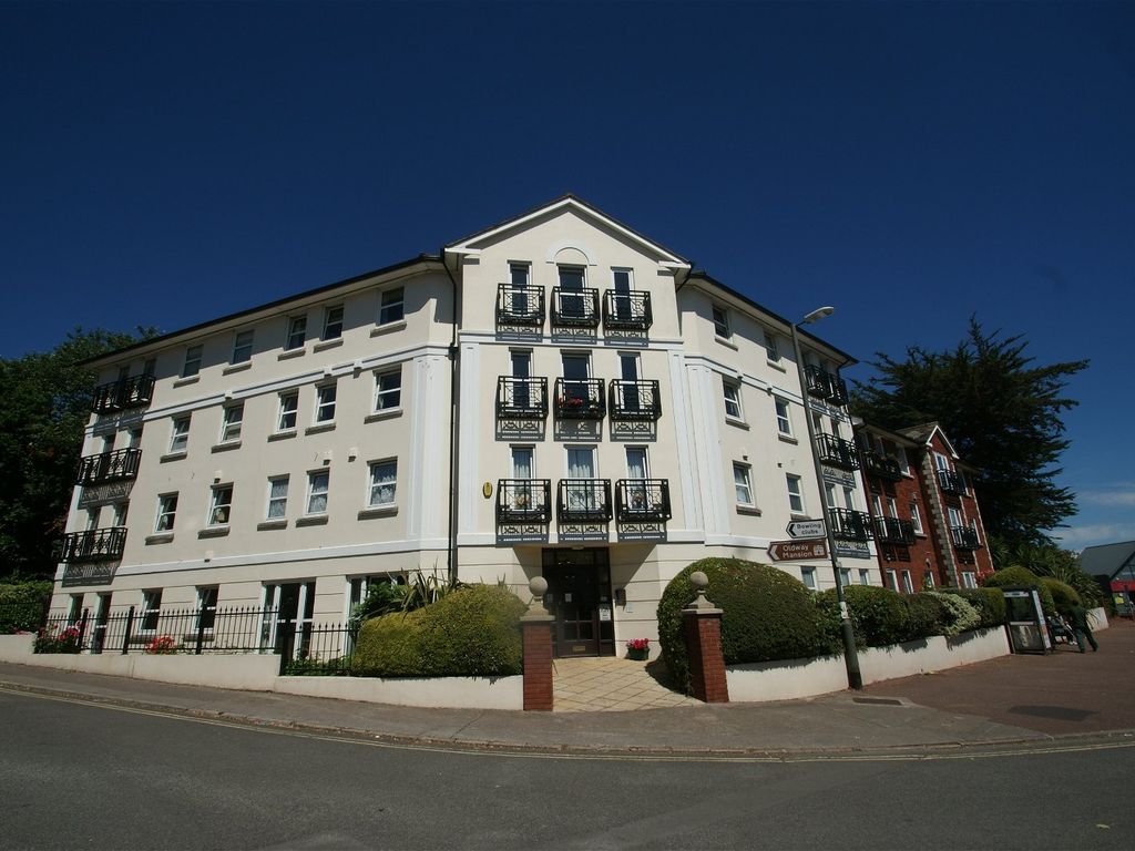 2 bed flat for sale in Torquay Road, Paignton TQ3, £159,950