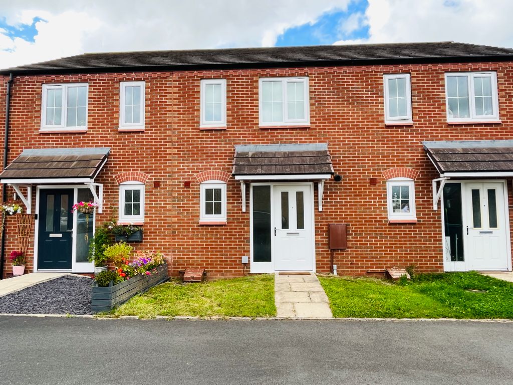 2 bed terraced house for sale in Ash Place, Alcester B50, £235,000