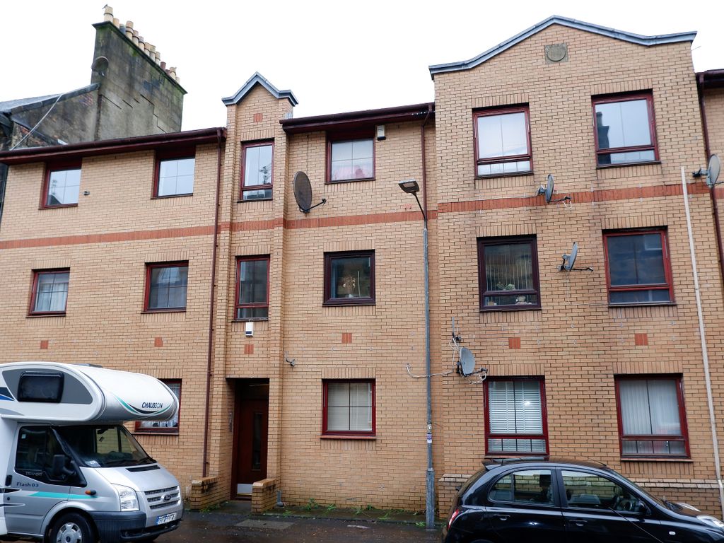 2 bed flat for sale in Espedair Street, Paisley PA2, £95,000