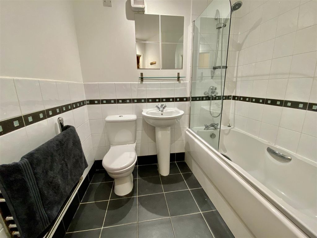 1 bed flat for sale in City Road, Newcastle Upon Tyne NE1, £115,000