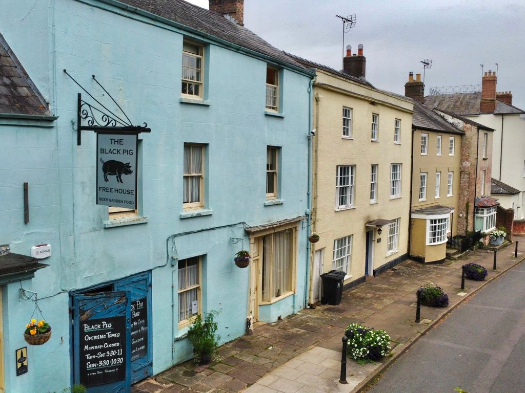 Commercial property for sale in Black Pig, Ship Inn, Newnham GL14, £695,000