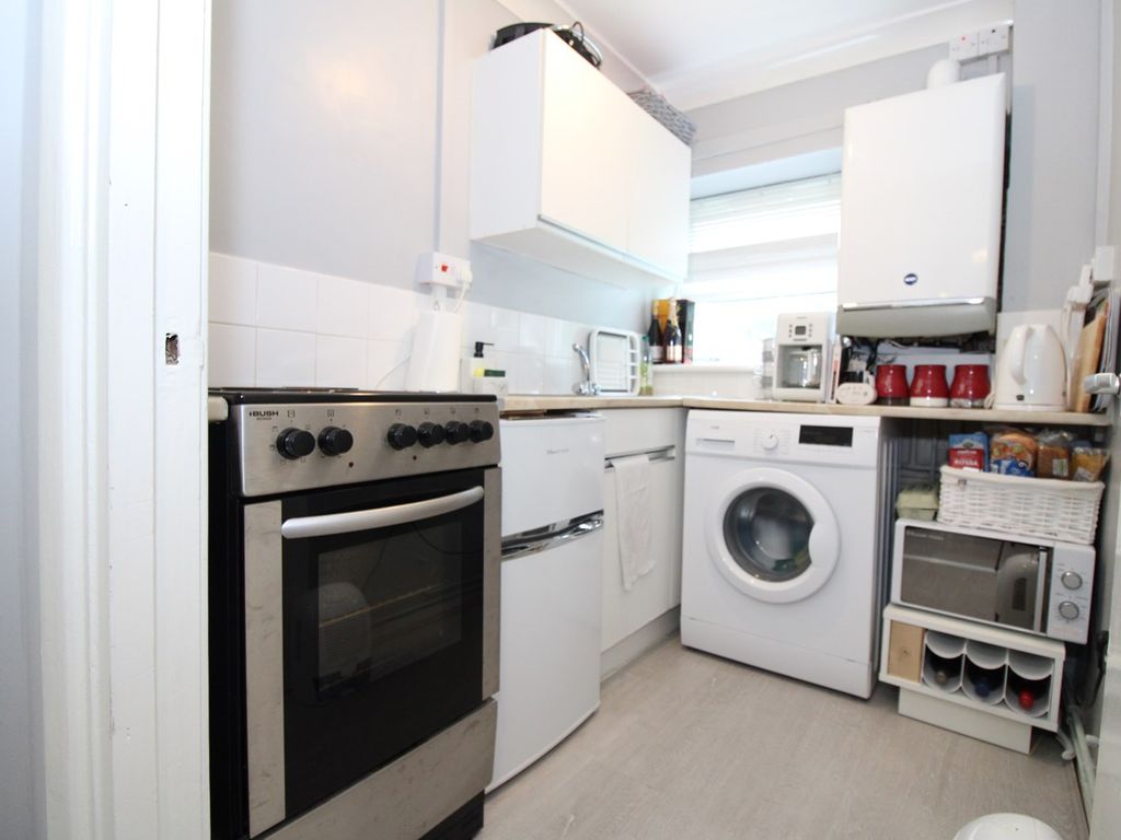 Studio for sale in Penn Road, Stevenage SG1, £130,000