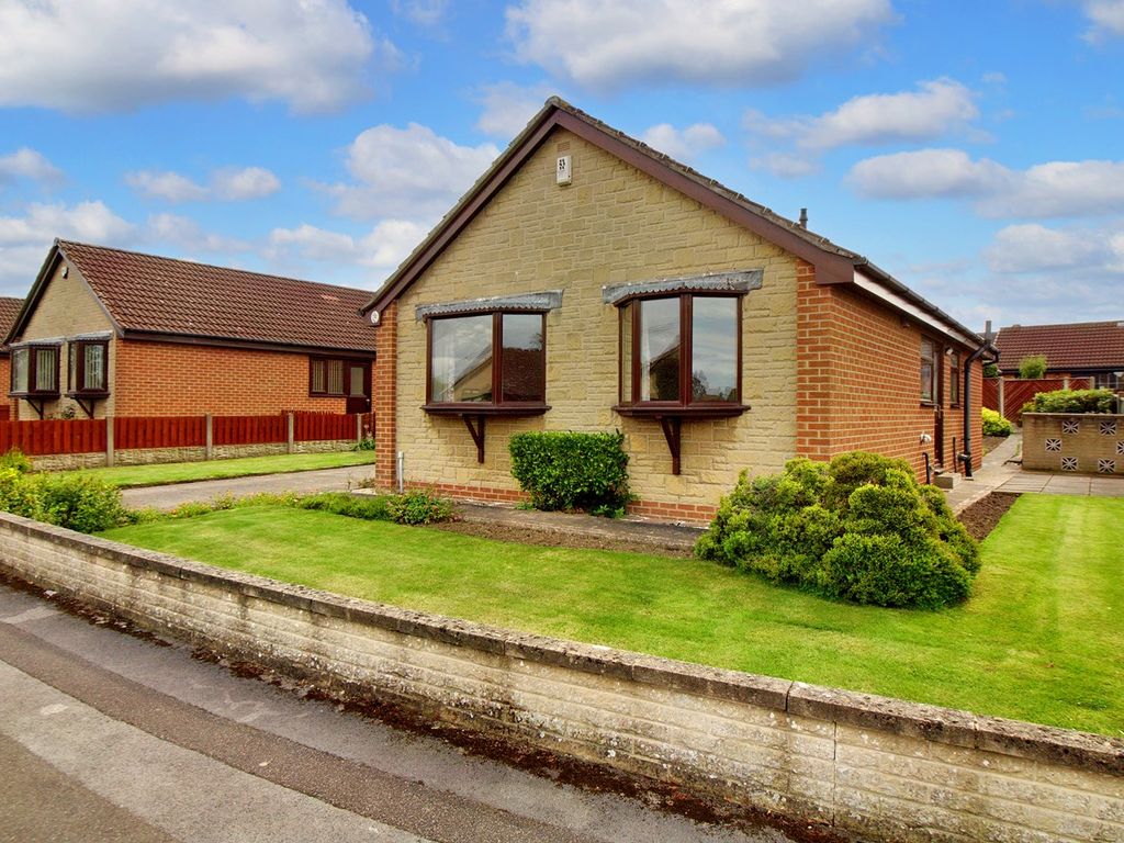 3 bed detached bungalow for sale in Midhurst Grove, Barugh Green, Barnsley S75, £240,000