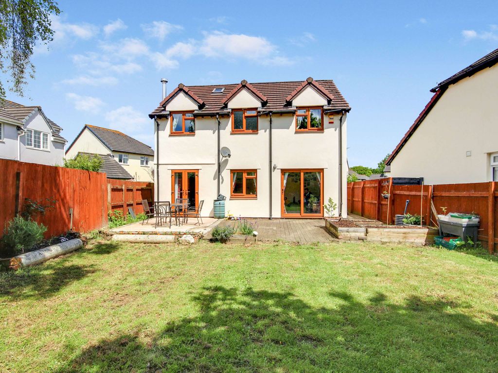 4 bed detached house for sale in Wester-Moor Close, Roundswell, Barnstaple EX31, £325,000