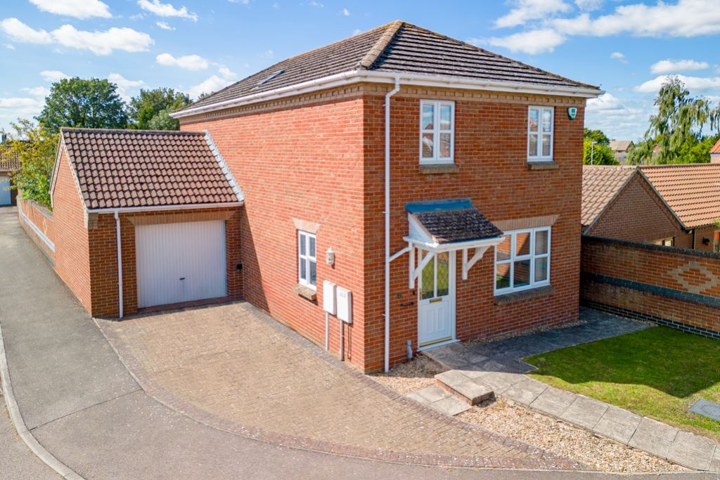 3 bed detached house for sale in Mayfair Close, Fleet, Holbeach PE12, £260,000