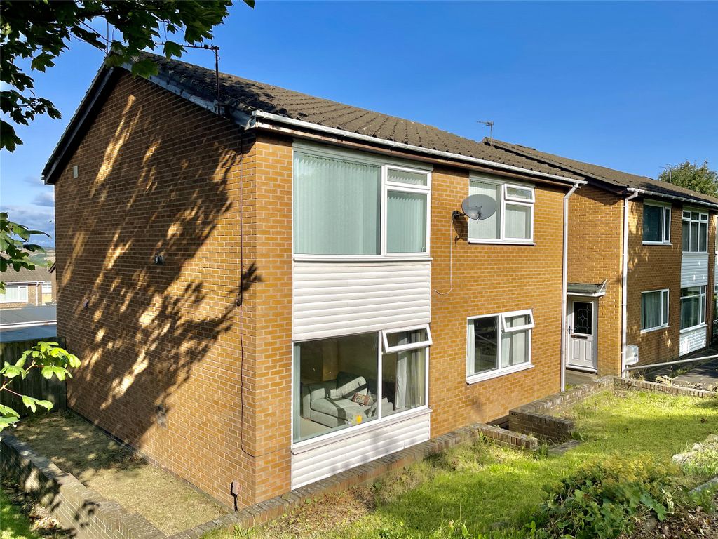 2 bed flat for sale in Leasyde Walk, Whickham NE16, £135,000