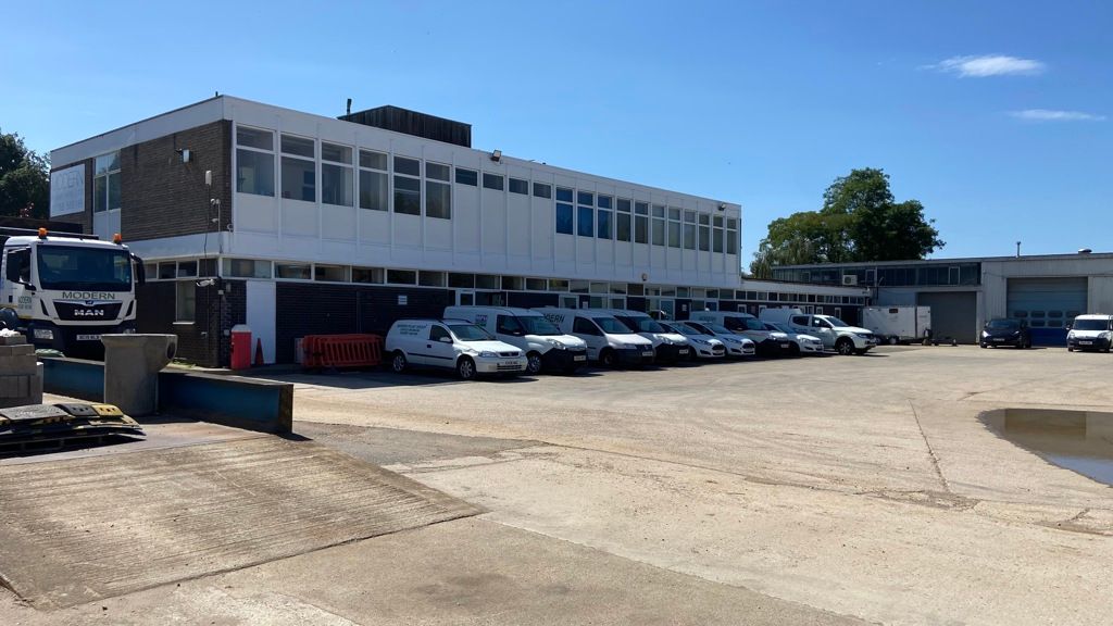 Industrial for sale in 6 Somers Road, Rugby, Warwickshire CV22, £3,200,000