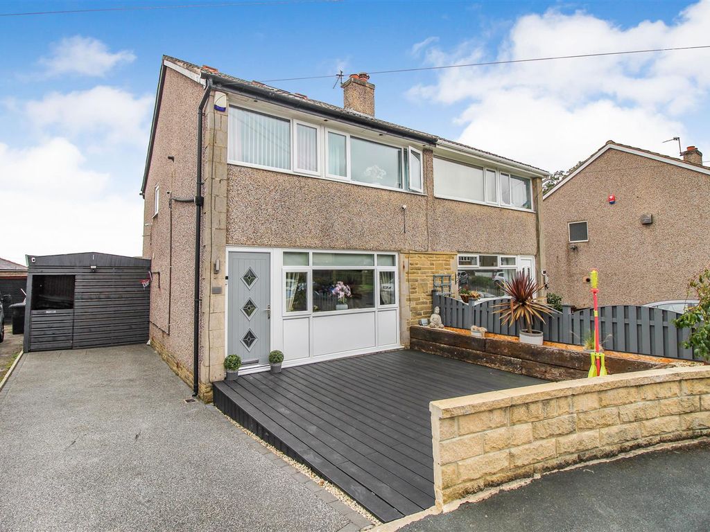 3 bed semi-detached house for sale in Brearcliffe Grove, Bradford BD6, £210,000