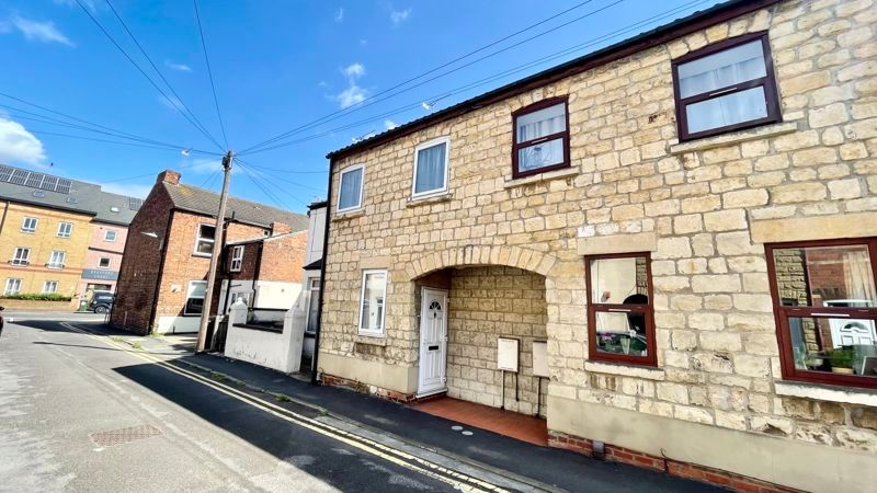 2 bed terraced house for sale in Foss Street, West End, Lincoln LN1, £179,000