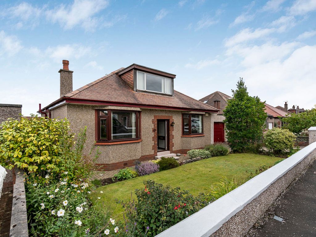 4 bed detached bungalow for sale in Stobs Drive, Glasgow G78, £320,000