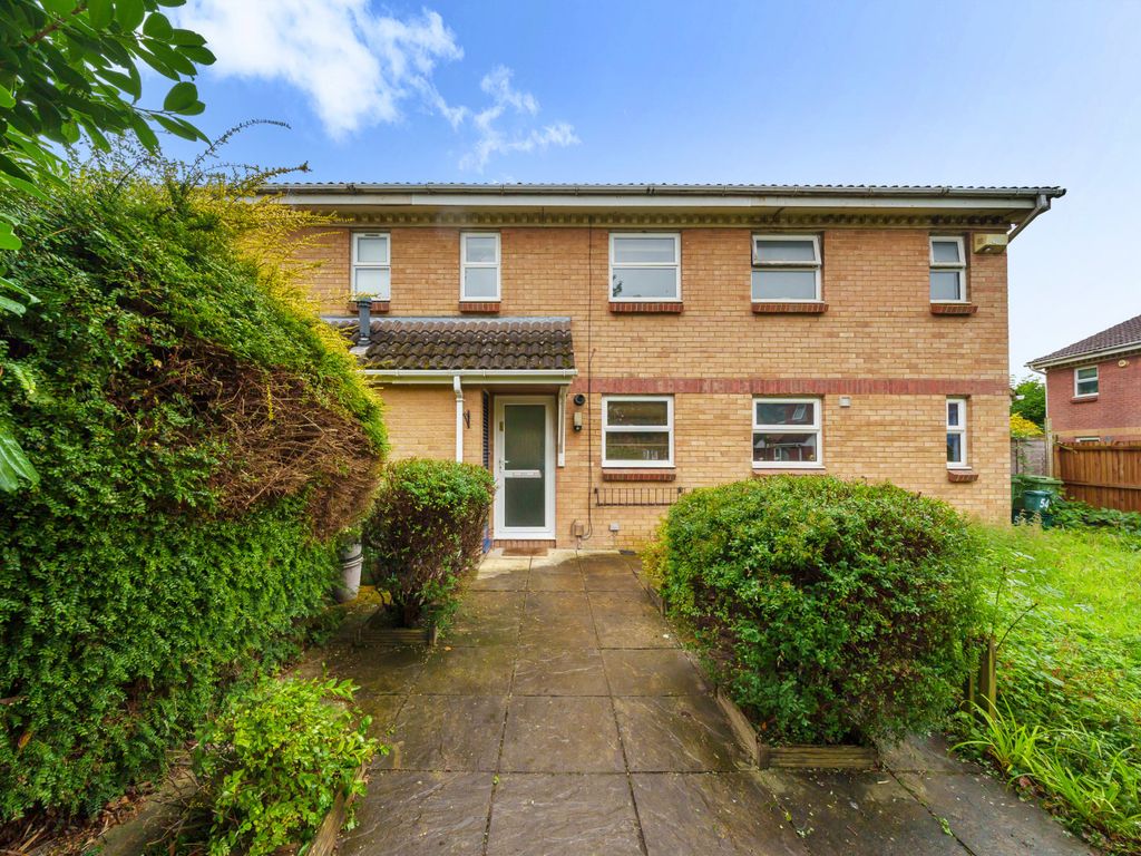 2 bed terraced house for sale in St. Peters Close, Cheltenham, Gloucestershire GL51, £200,000