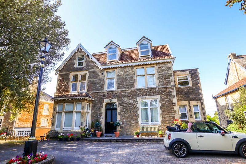 1 bed flat for sale in The Avenue, Clevedon BS21, £237,500