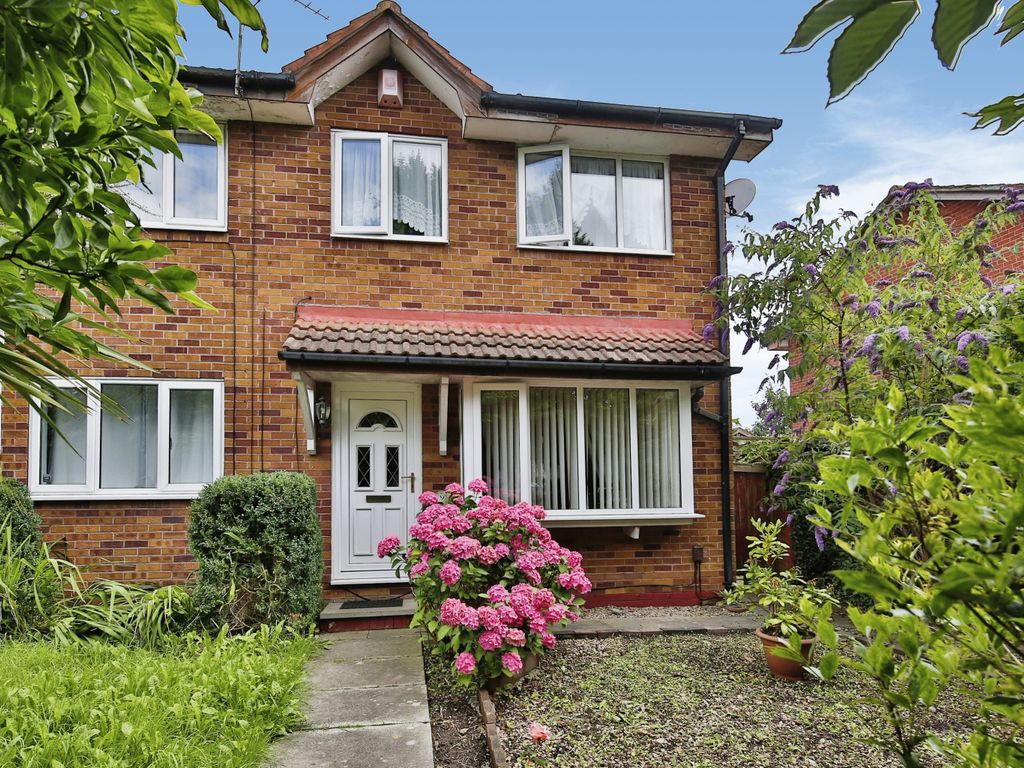 3 bed end terrace house for sale in Symington Walk, Darlington, Durham DL1, £130,000